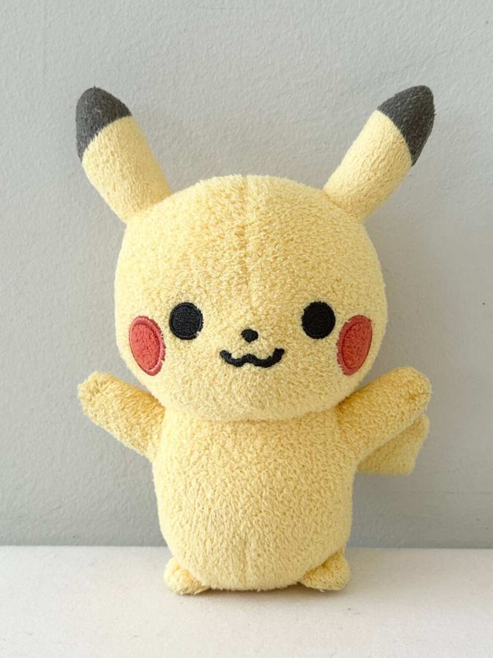Pokémon Monpoké Pikachu Baby Rattle Plush Infant Stuffed Animal SEGA Toys 2019